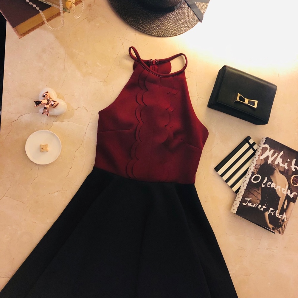 Mini dress, flare, stretchy, size med, fits small.